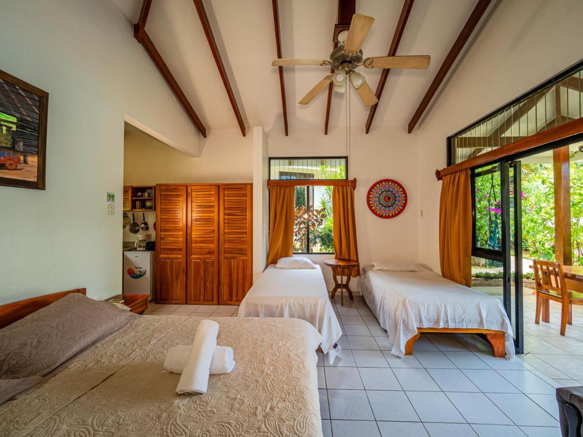 Hotel Colinas Del Sol アテナス エクステリア 写真